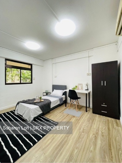 Blk 249 Jurong East Street 24 (Jurong East), HDB 3 Rooms #573071741
